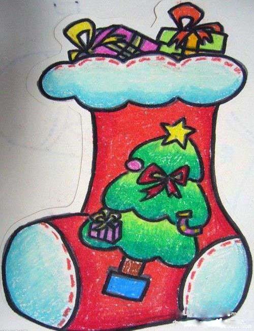 幼儿圣诞袜装礼物儿童绘画作品图片欣赏-www.qqscb.com