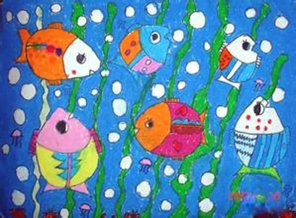 幼儿海底世界卡通小鱼儿童画图片-www.qqscb.com