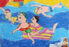 少儿夏天游泳儿童蜡笔画作品图片