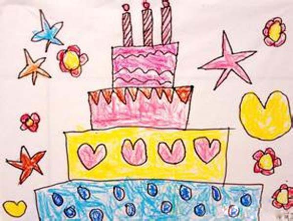 漂亮的生日蛋糕儿童蜡笔画优秀作品图片-www.qqscb.com