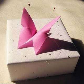 简单折纸DIY可爱小蝴蝶的折法图解-www.qqscb.com