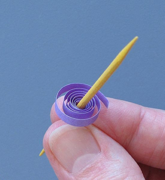 DIY立体花制作方法 衍纸(卷纸)手工立体花图解教程-www.qqscb.com