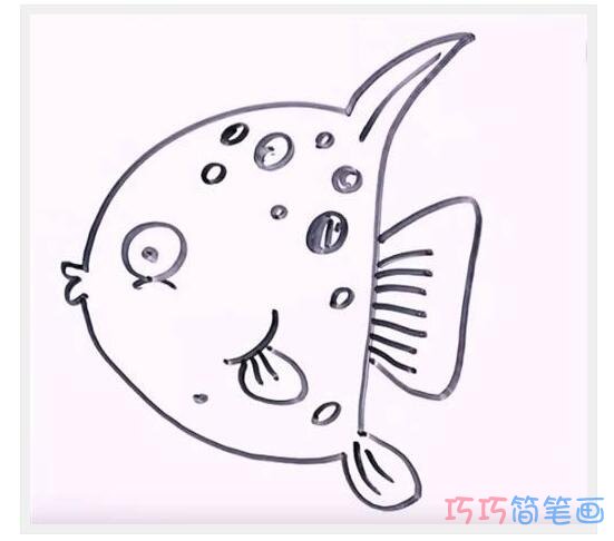 卡通热带鱼要怎么画好看_热带鱼简笔画图片