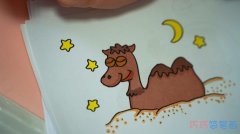 色彩小骆驼的画法教程 儿童简笔画